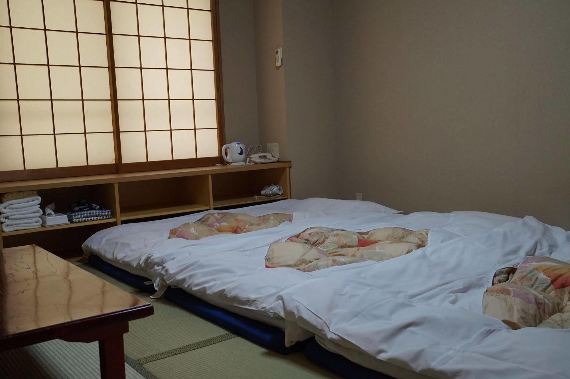 Annex Katsutaro Ryokan Tokyo Eksteriør bilde
